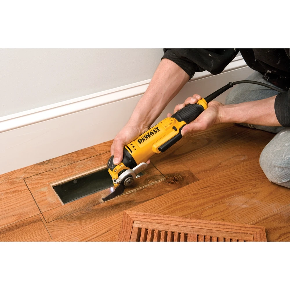 DEWALT 3 -Amp 3-speed 29 -Piece Oscillating Multi-Tool With Soft ( ) 7 DEWALT 3 -Amp 3-speed 29 -Piece Oscillating Multi-Tool With Soft ( ) -DeWALT 09328802