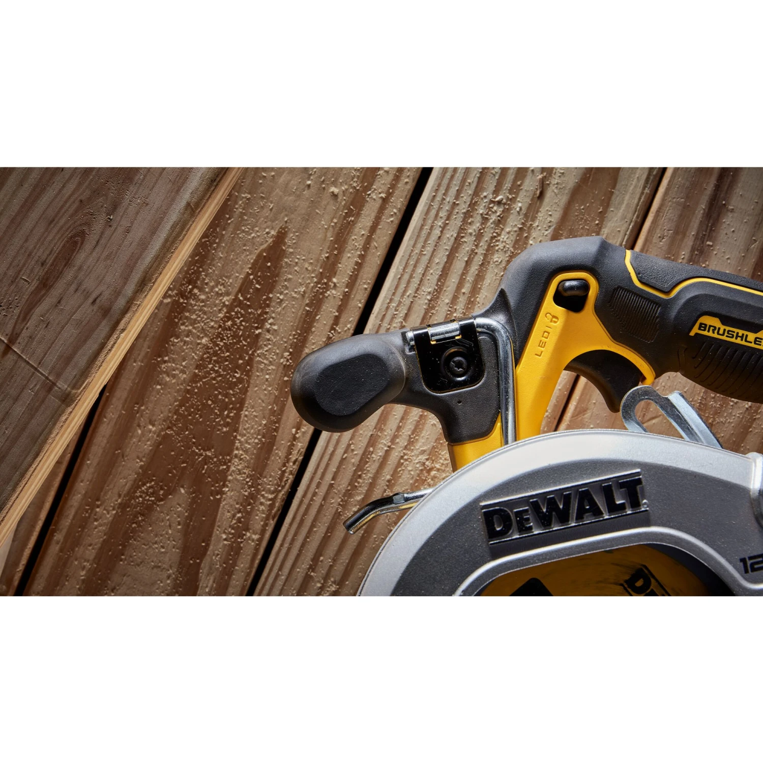 DEWALT XTREME 12-volt Max 5-3/8-in Brushless Cordless Circular Saw (Battery Not Included And Charger Not Included) 18 DEWALT XTREME 12-volt Max 5-3/8-in Brushless Cordless Circular Saw (Battery Not Included And Charger Not Included) - Image 18
