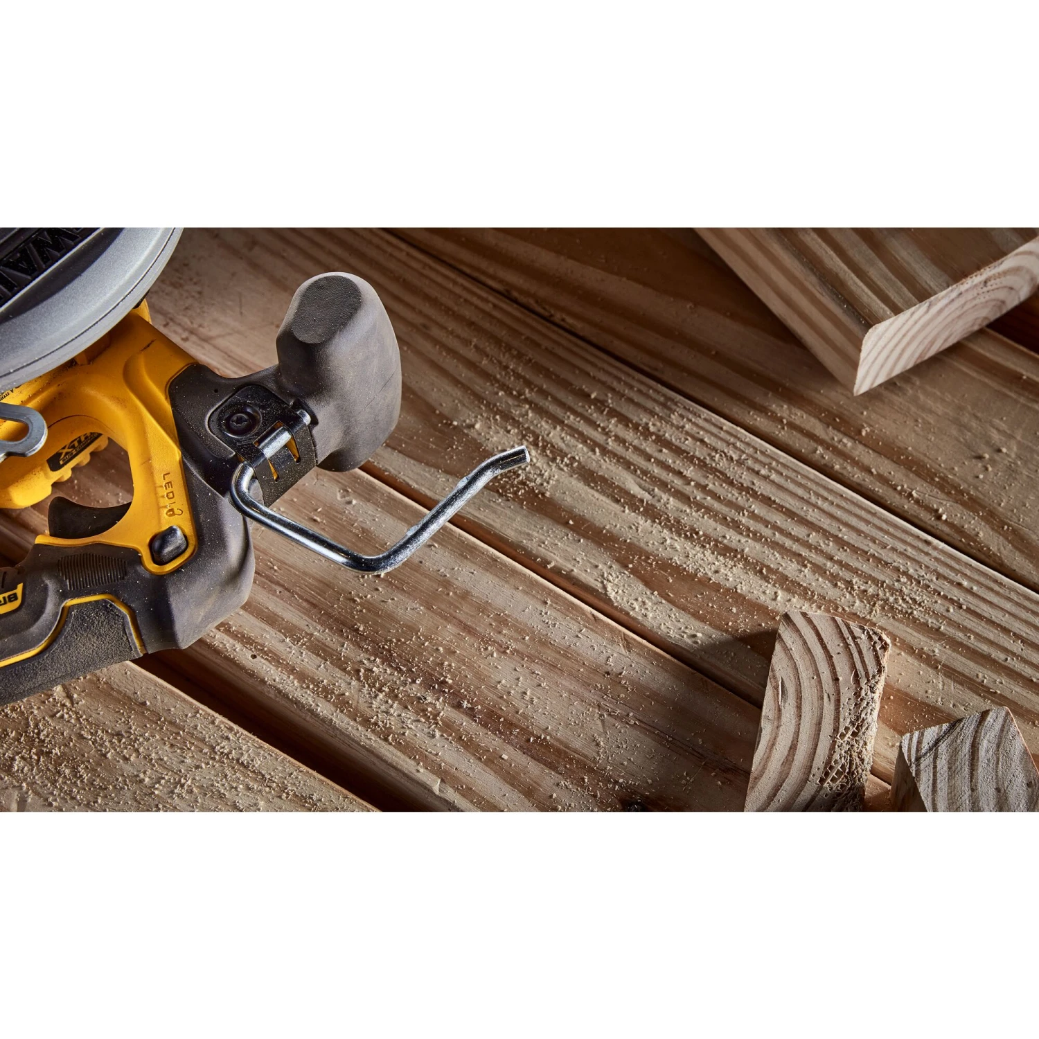 DEWALT XTREME 12-volt Max 5-3/8-in Brushless Cordless Circular Saw (Battery Not Included And Charger Not Included) 16 DEWALT XTREME 12-volt Max 5-3/8-in Brushless Cordless Circular Saw (Battery Not Included And Charger Not Included) - Image 16